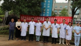 愛心義診進鄉(xiāng)村   傾情服務(wù)暖民心