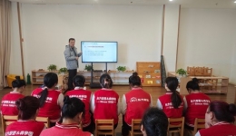 用專業(yè)知識呵護孩子成長